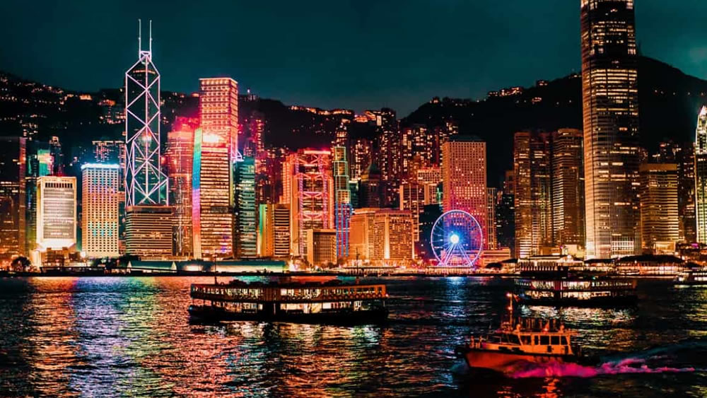 Una revisione politica per Hong Kong